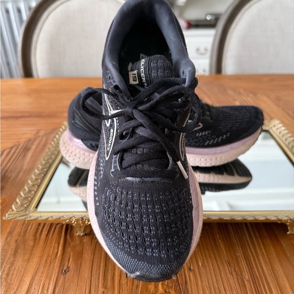 Brooks Glycerine 19 Women's Black and Pink Size 8.5 Running Sneakers - Picture 2 of 8